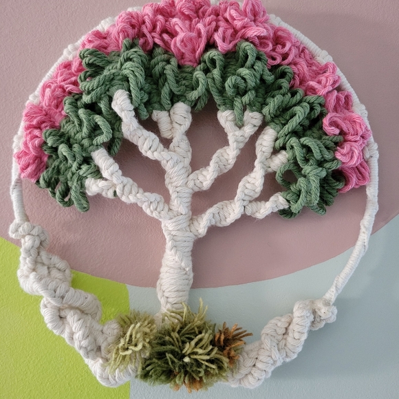 Macramé Tree of Life - Picture 3 of 4